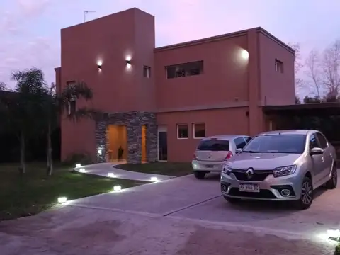 ALQUILER EXCELENTE CASA 5 AMB. EN BRO. LOS 3 CONILES PILAR