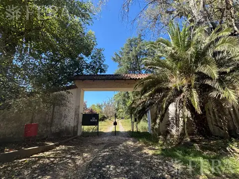 Venta de terreno de 19100 m2 en Del Viso