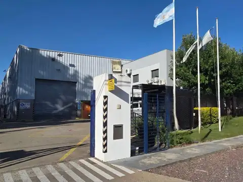 Nave Industrial en Venta c/Renta en Centro Industrial Garin Panamericana km.37