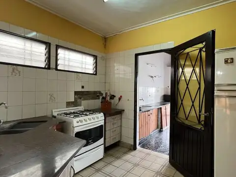 Depto Tipo Casa en Venta 56 años