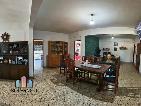 Armesti 3100, Piso 1