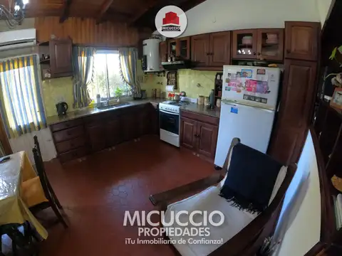 Casa en Venta con 1 cochera