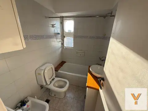 Departamento 2 ambientes con 1 baño
