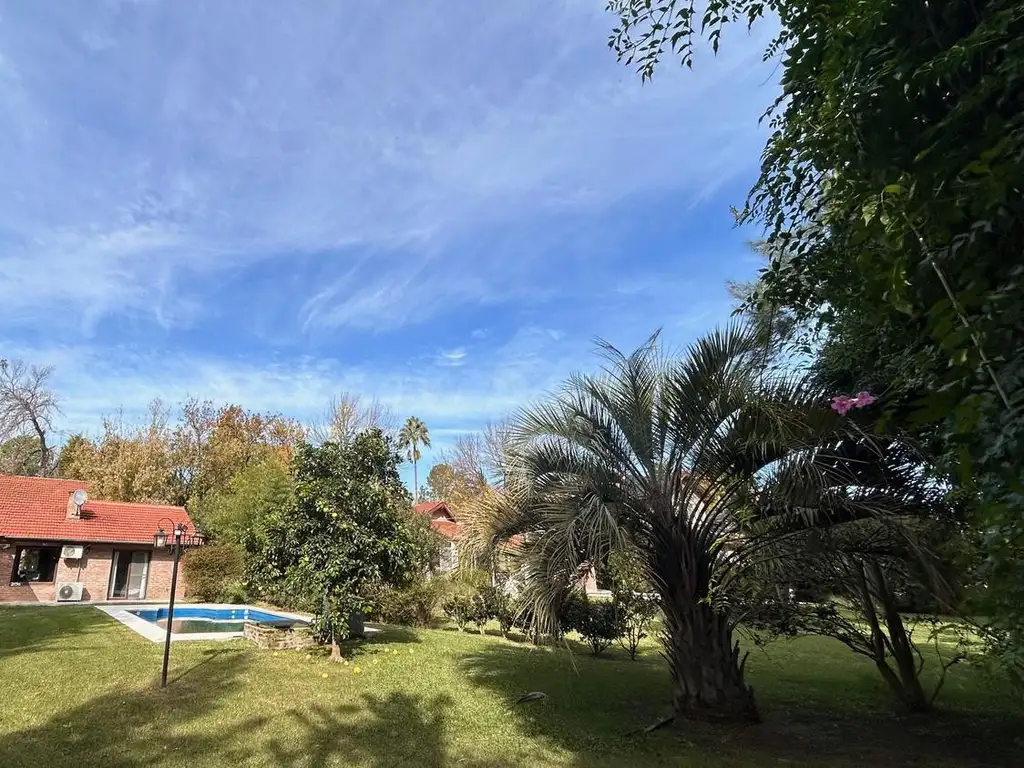 Casa en Venta en Los Quinchos Country Club