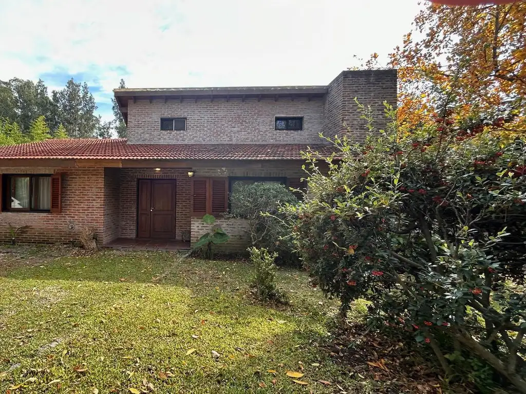 Casa en Venta - 4 dormitorios -