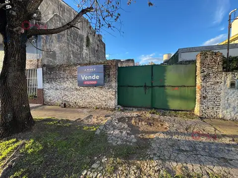 Terreno en Venta 8  mts Fondo