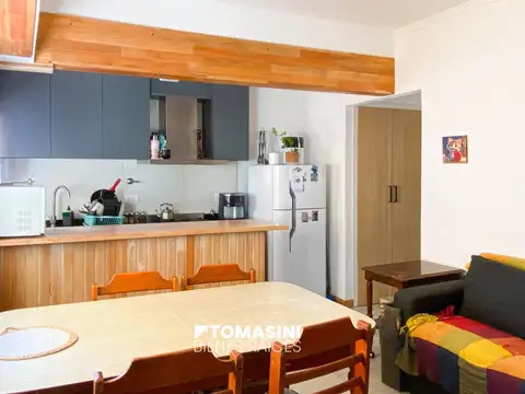 DEPARTAMENTO  DE 2 AMBIENTES INTERNO MIUY LUMINOSO 