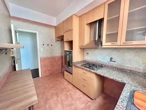SEMIPISO 4 AMBIENTES EN VENTA ALMAGRO