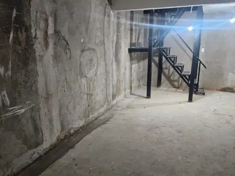 local a estrenar SARMIENTO AL 4000