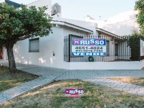 Casa en Venta con 1 cochera