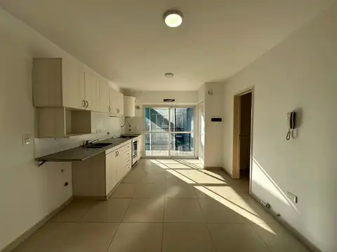 DEPARTAMENTO 2 AMBIENTES - 2DO PISO