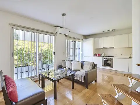 Departamento 2 ambientes Duplex Reciclado Impecable Luminoso frente balcon terraza en Barrio Norte