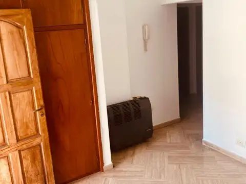Casa en Alquiler con 1 cochera