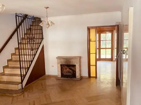 Casa en Alquiler de 3 dormitorios
