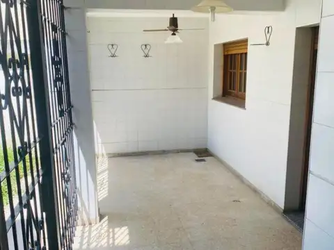 Casa en Alquiler al Sur