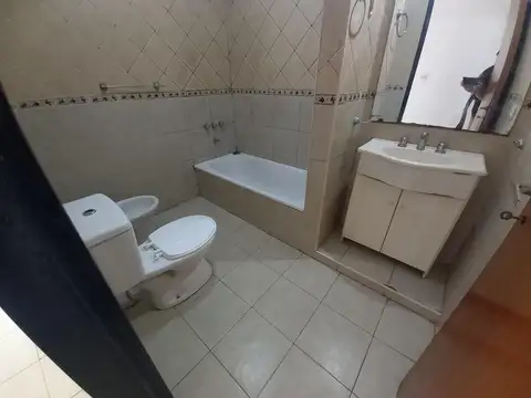 Departamento 3 ambientes con balcón - Villa Ballester