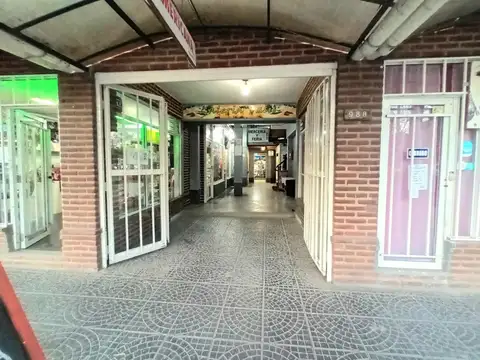 Galeria Comercial en Venta Monte Grande