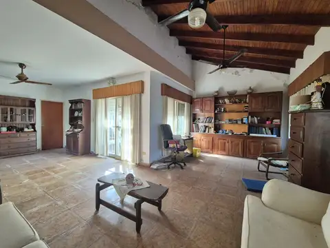 Arturo Illia 4130