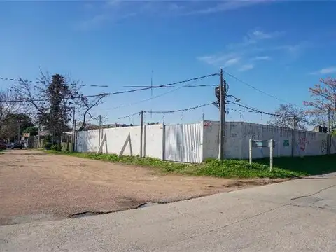 1108 m2 -  Predio Urbano -Diversos Proyectos