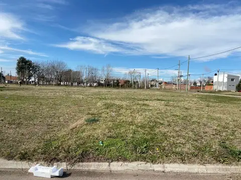 Terreno en Venta 49  mts Fondo