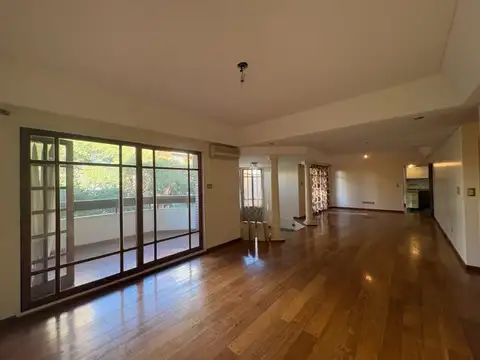 Venta Departamento 5 amb c/dependendia-3 cocheras y baulera
