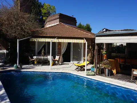 Venta de Casa 5 ambientes en Miraflores Country Club, Pilar