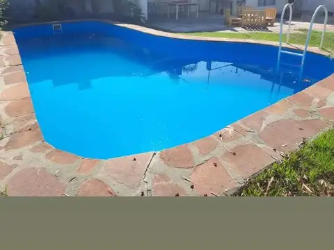 Casa en Venta en Don Torcuato, USD 160.000