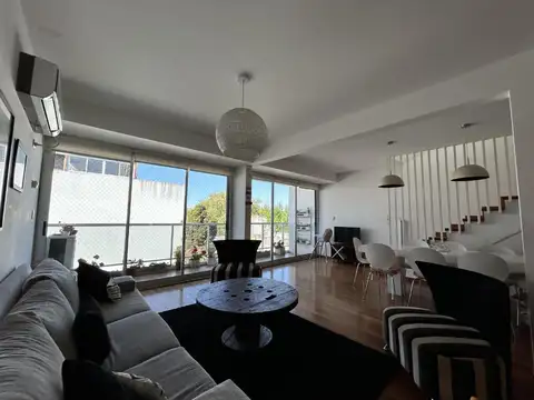 Valentín Vergara al 2250