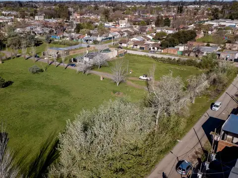 Terreno en Venta en Zapiola, USD 35.000