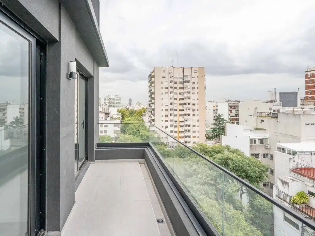 Avenida Jorge Newbery 2400