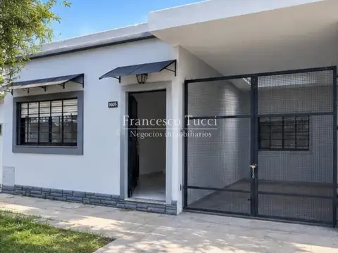 Casa tipo PH 3 ambientes en venta en Ituzaingó