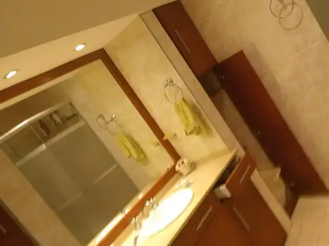 Casa en Venta con 5 cocheras