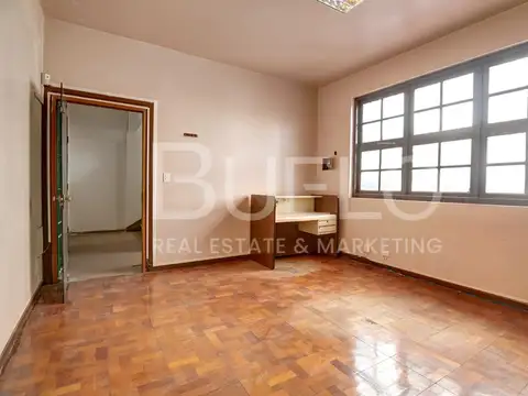 Oficina Monoambiente con 5 baños