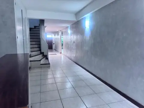 Departamento 4 ambientes con 3 baños