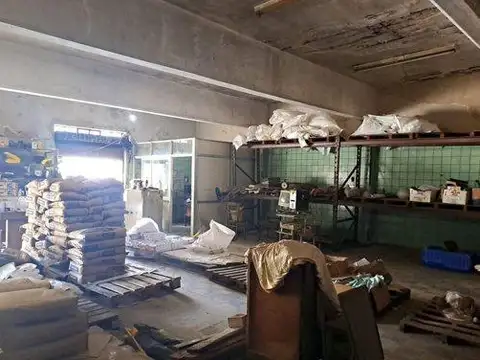 Local en Venta en Lanús Oeste, USD 140.000