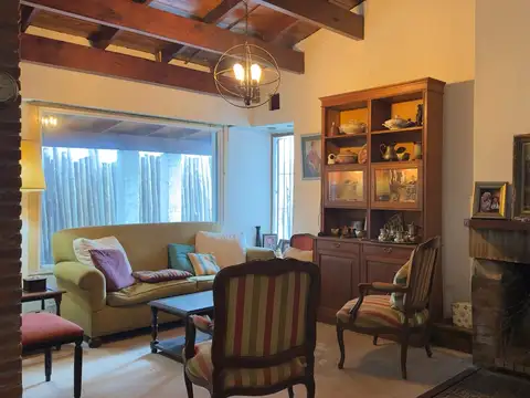 Casa en venta en barrio abierto Las Glorias-Ingeniero Maschwitz-4 ambientes-Escobar-La Bota.
