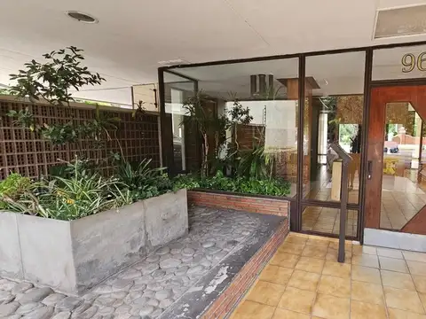 Depto Tipo Casa en Venta de 5 ambientes