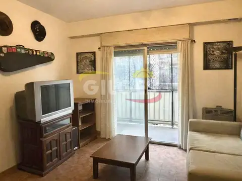 Venta de Departamento 3 Ambientes en Ciudadela  Con Balcón  -Apto Crédito