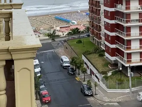 Quintana 100, Piso 5