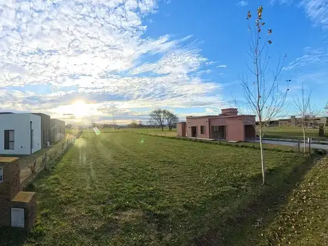 Terreno en Venta en Lobos, USD 23.000