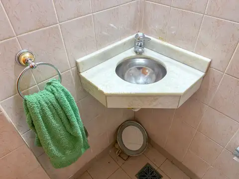Depto Tipo Casa en Venta al Este