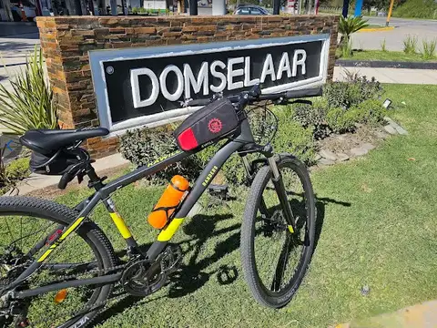 Terreno en Venta 10  mts Fondo