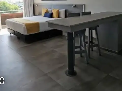 VENTA HOTEL LA BOCA C/ 2  ROOFTOP Y RESTO