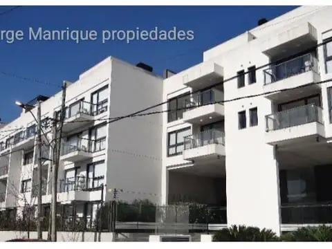 Departemento 2amb .En planta baja con cochera .complejo Vilanova