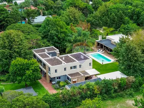 Casa en Alquiler de 6 dormitorios