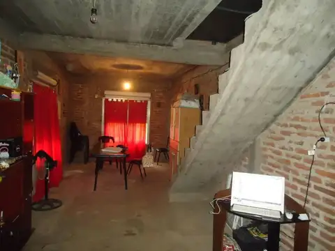 Casa en Venta en Burzaco, USD 60.000