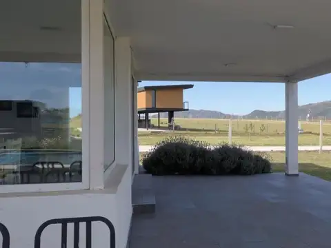 SE VENDE CASA DE 3 DORM, EN PUERTO DEL AGUILA