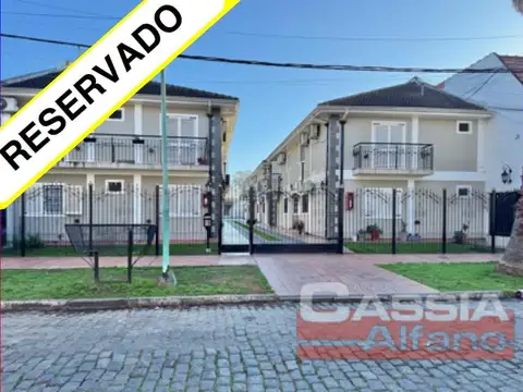 DEPTO EN PH 2 AMBIENTES EN CONDOMINIO CATEGORIA, 40m2, MUY LUMINOSO