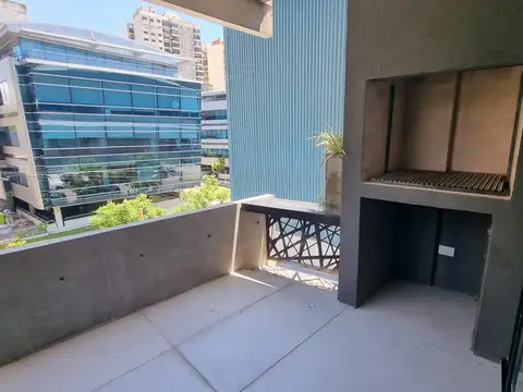 2 amb c/ dormit en suite y toilette, c/ balcón y parrilla