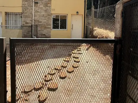 DEPARTAMENTO TIPO DUPLEX DE 3 AMBIENTES 